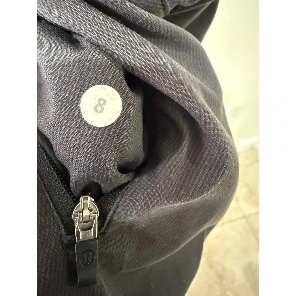 lululemon athletica please see
